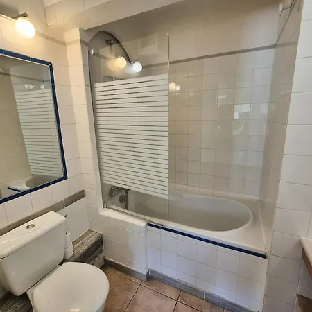 公寓 Bel Avec Jardin A Seulement 50 M De La Et De Sanary, Climatise, 6 Couchages *